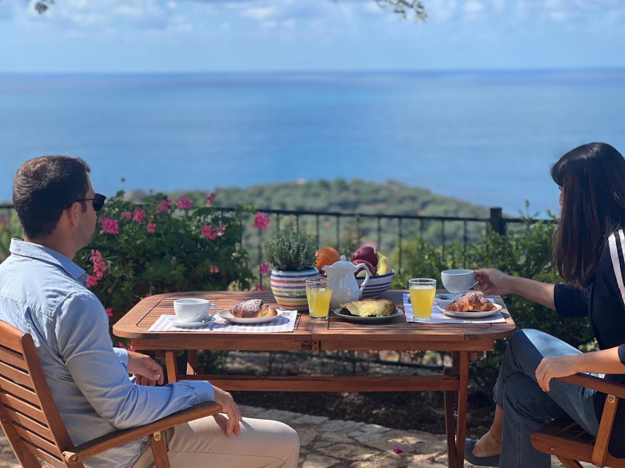 Villa Russo Casa Vacanze マリーナ・ディ・カメロータ エクステリア 写真